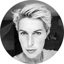 Linda de Pee - Client Manager